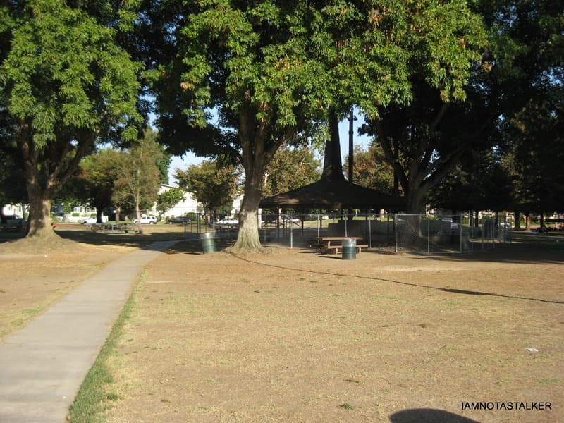 The “Keep It Together” Park from “Beverly Hills, 90210”