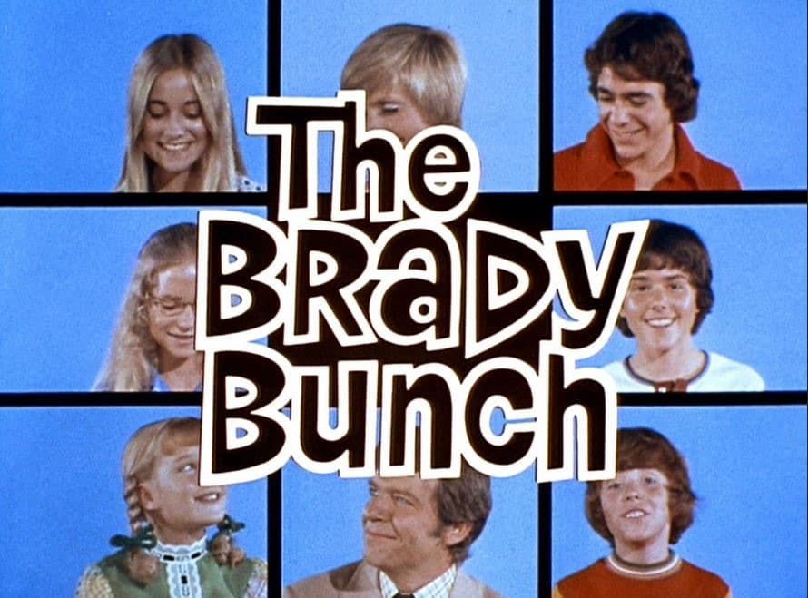 Smart Set Beauty Salon and Shopping Center from “The Brady Bunch”