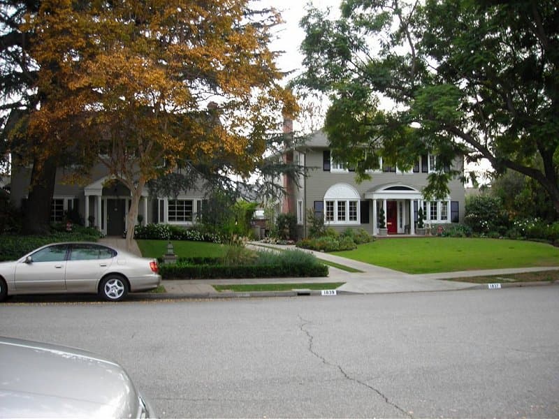 The “13 Going On 30” Houses