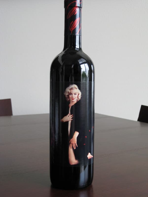 Marilyn Merlot