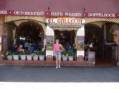 El Galleon Restaurant