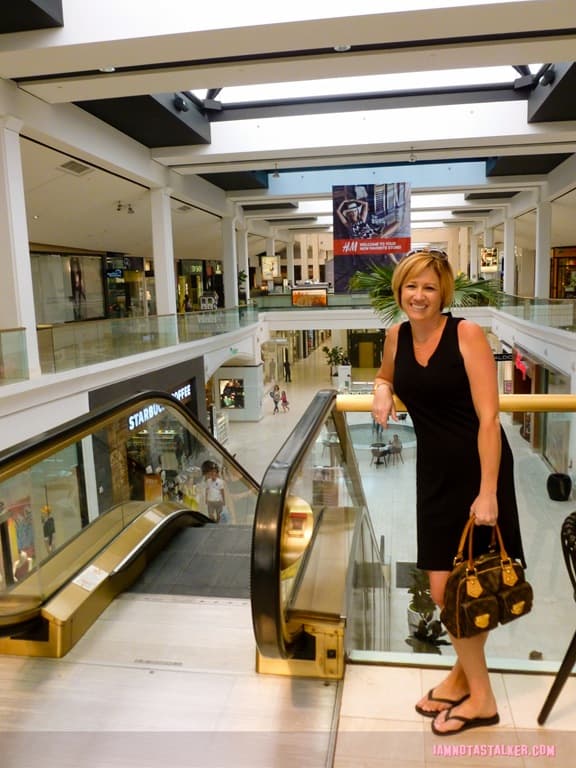 The “Clueless” Mall
