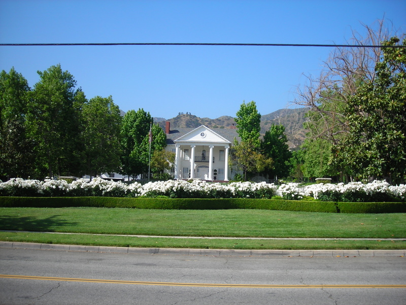 Mansion Bel Aire