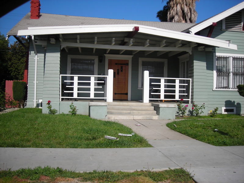 Andrea Zuckerman’s “Valley” House