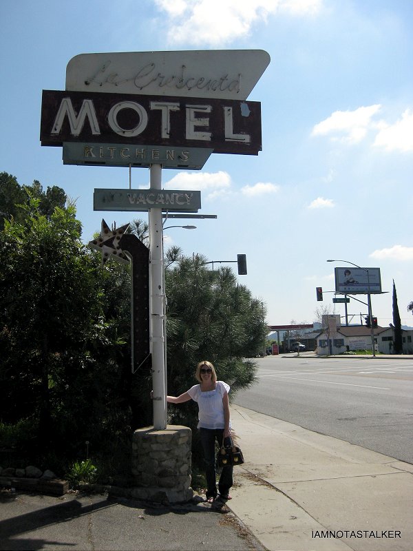 The Win A Date With Tad Hamilton Motel