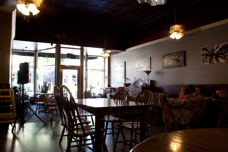 Monrovia-Coffee-Shop-Never-Been-Kissed-10