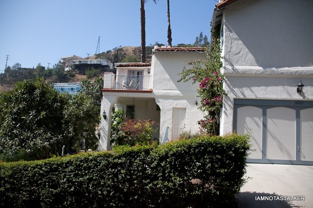 Michael-Jacksons-First-Los-Angeles-Home-12