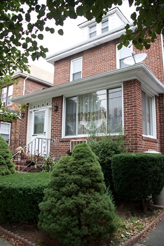 Tom-Hanks-Big-Cliffside-Park-New-Jersey-22