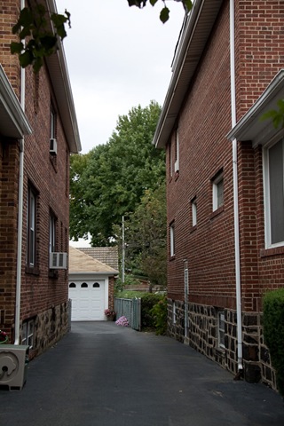 Tom-Hanks-Big-Cliffside-Park-New-Jersey-14