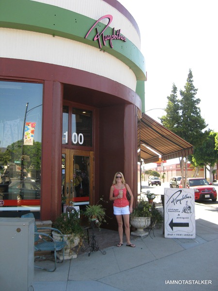 The “Valentine’s Day” Floral Shop
