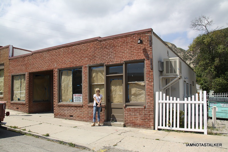 Dwight’s Bar from “Burlesque”