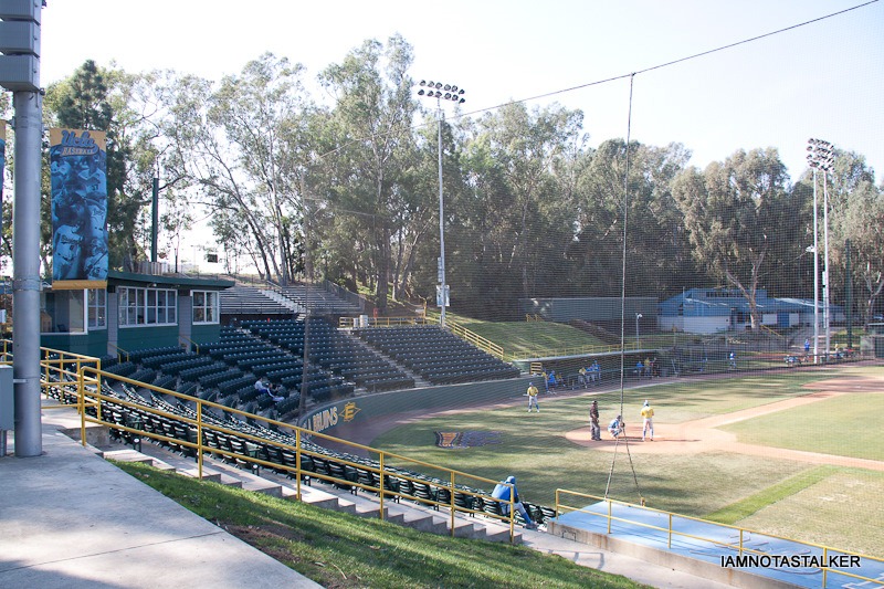 Never-Been-Kissed-Baseball-Stadium-(7-of-14)