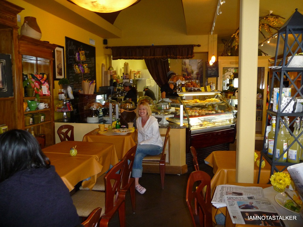 The Yellow Vase Café from “90210”