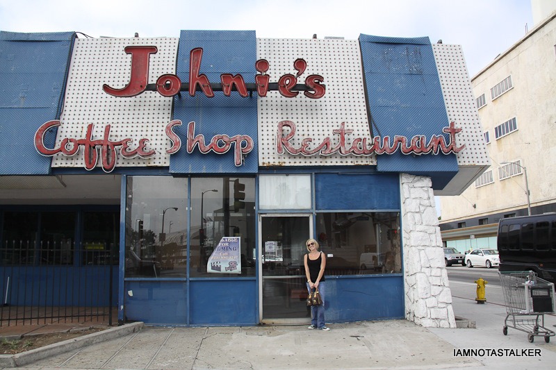 Johnie’s Coffee Shop Restaurant on Wilshire