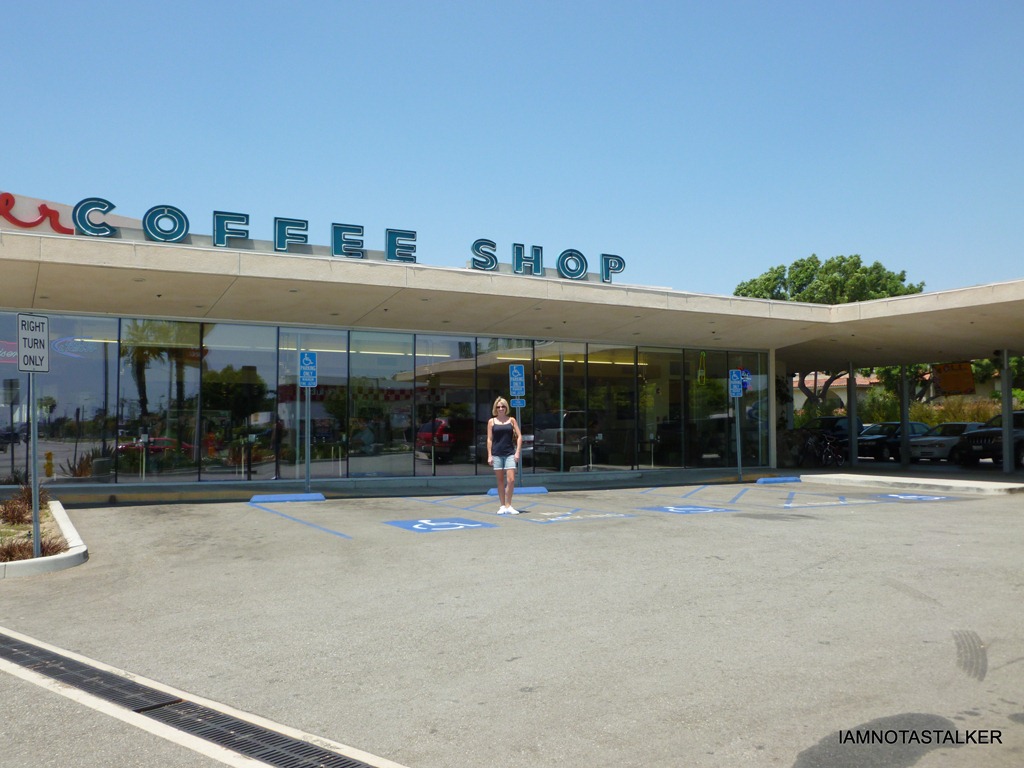 Bob’s Big Boy Broiler in Downey from “License to Drive”