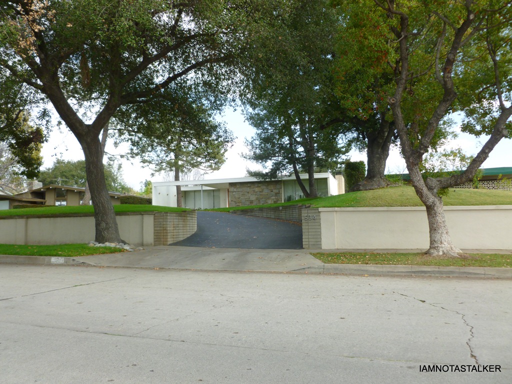 Oliver’s Palm Springs House from “The O.C.”