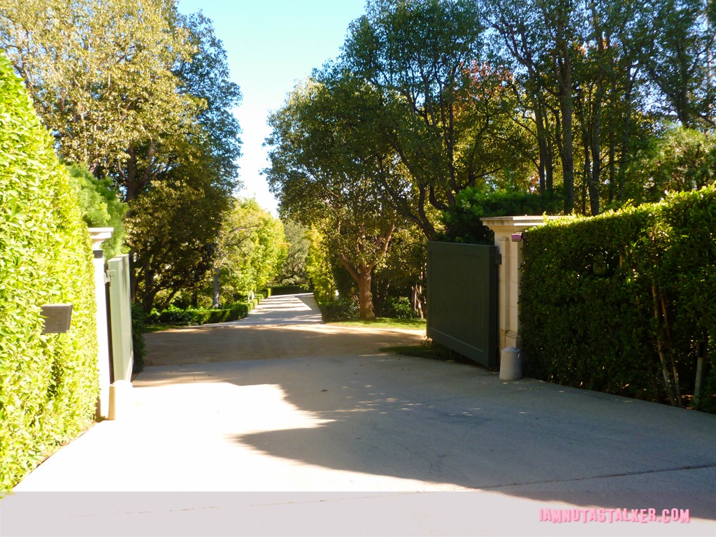 Beverly Hillbillies mansion (7 of 8)