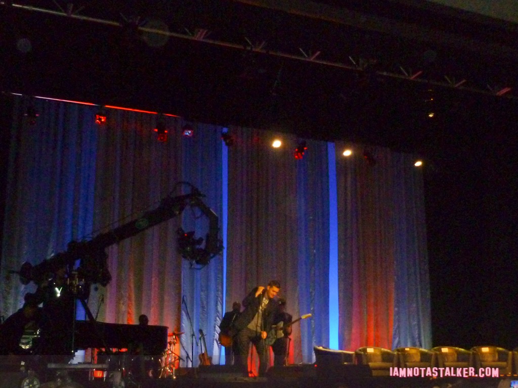 An Evening with Michael Buble (9 of 13)