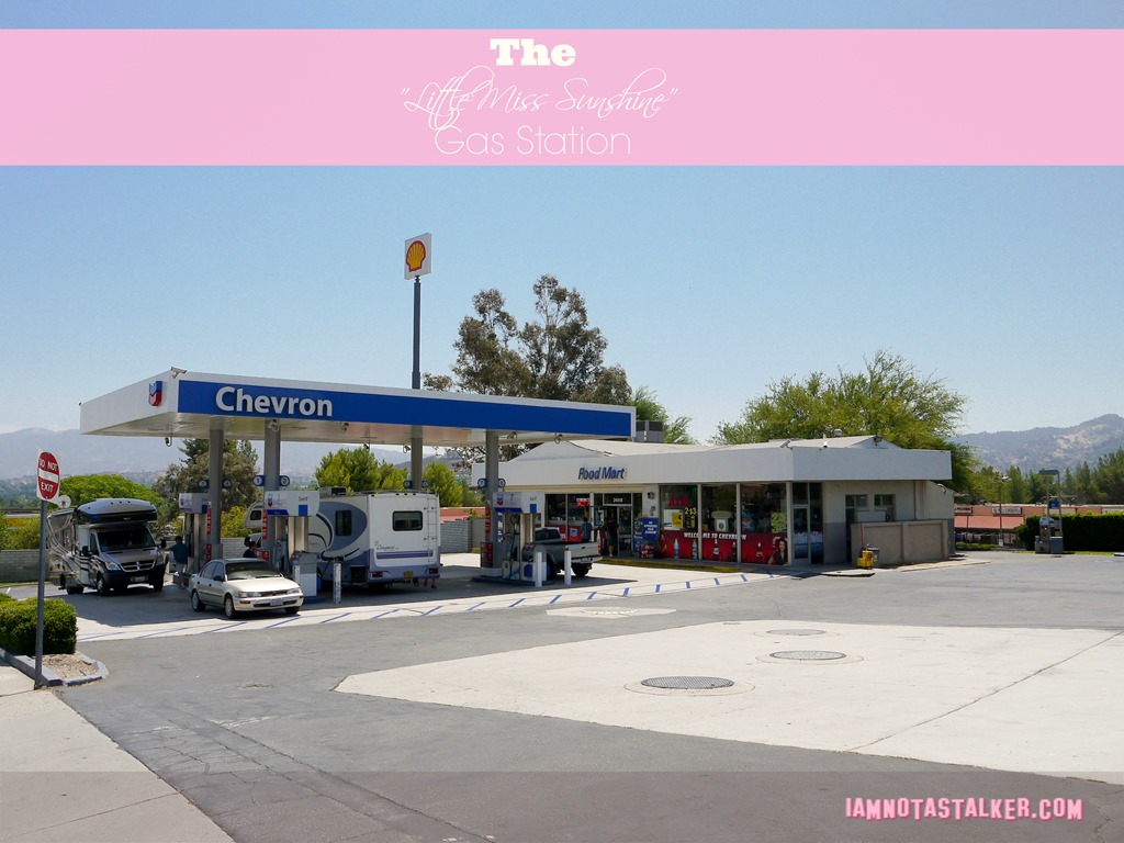 Little Miss Sunshine Gas Station (7 of 15)