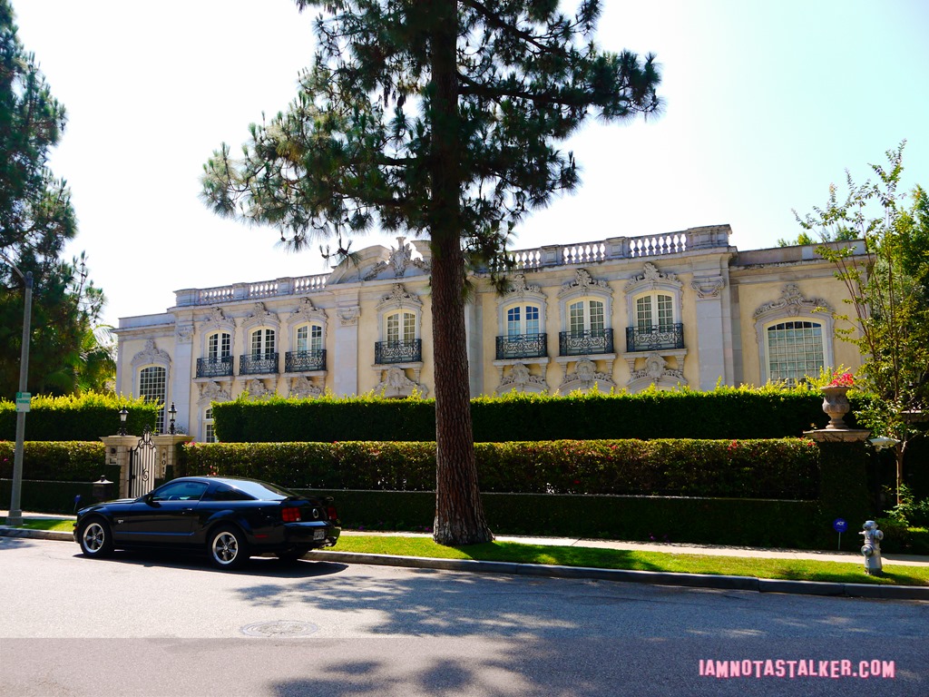 Martin Weir Mansion Get Shorty (4 of 8)