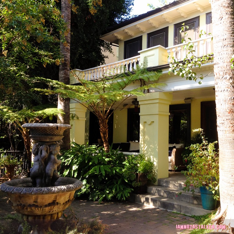 Hollywood Rental (1 of 2)