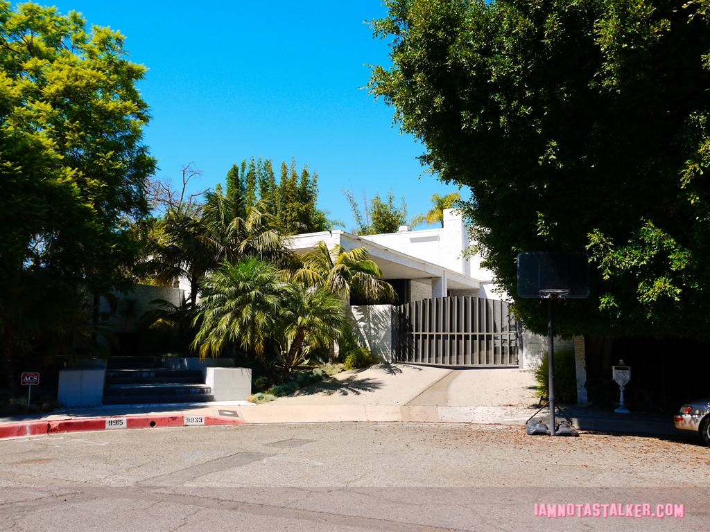 Back to School Mansion (6 of 12)