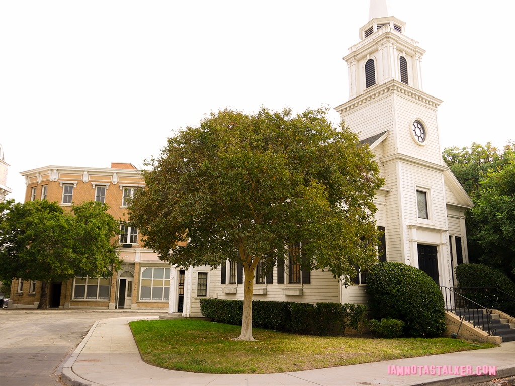 Pretty Little Liars Warner Bros. Sets (22 of 52)