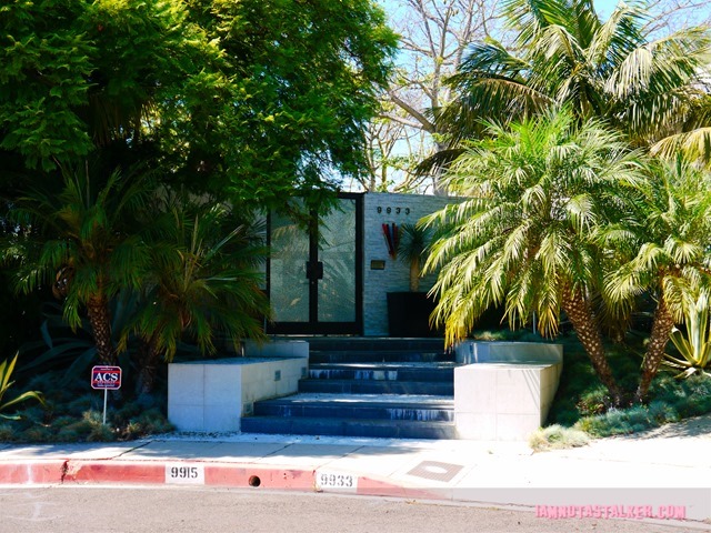 Back to School Mansion (8 of 12)