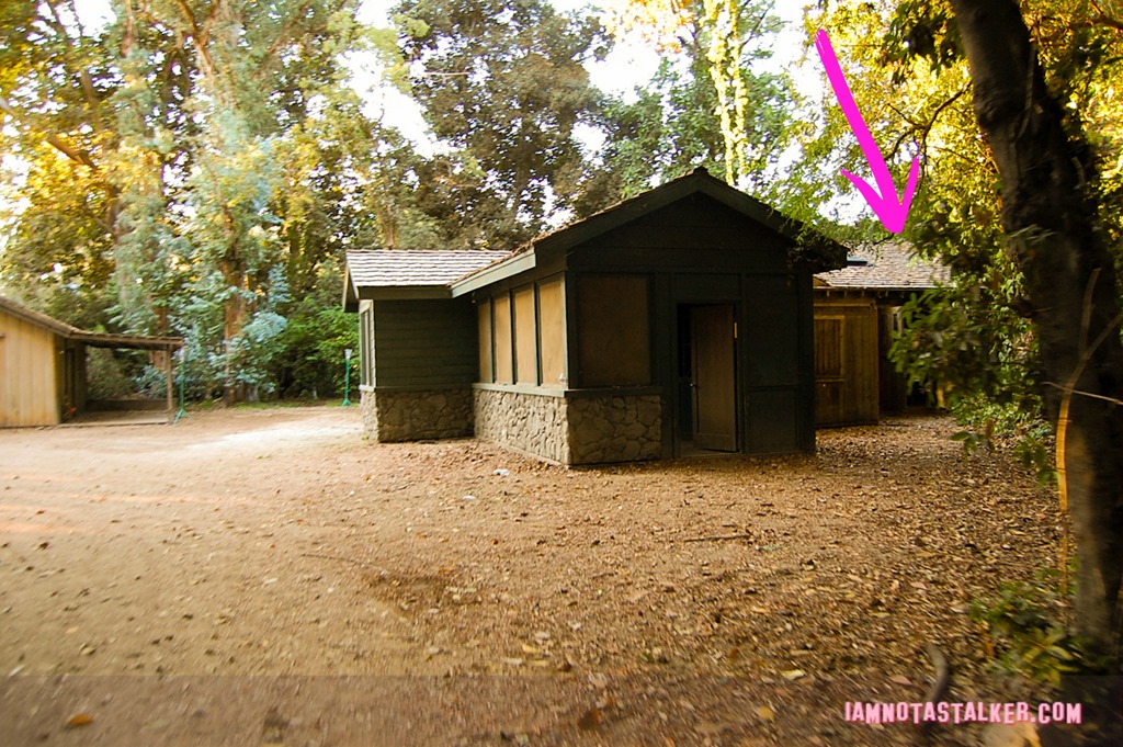 Pretty Little Liars Warner Bros Sets (4 of 25)
