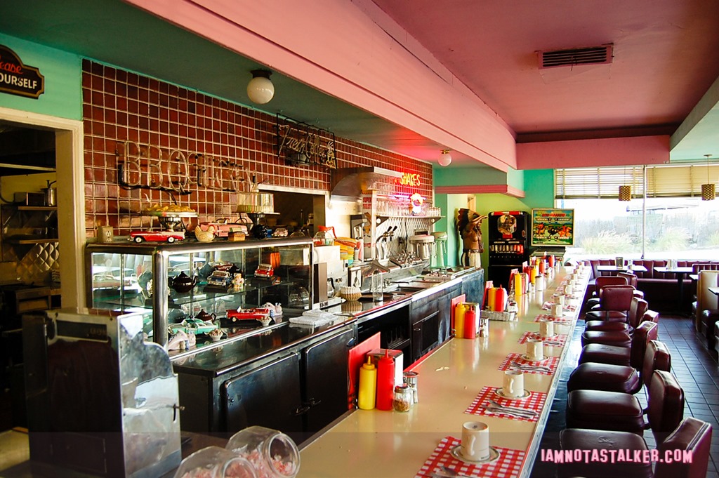 Pink Motel Cadillac Jacks Vanderpump Rules (16 of 22)