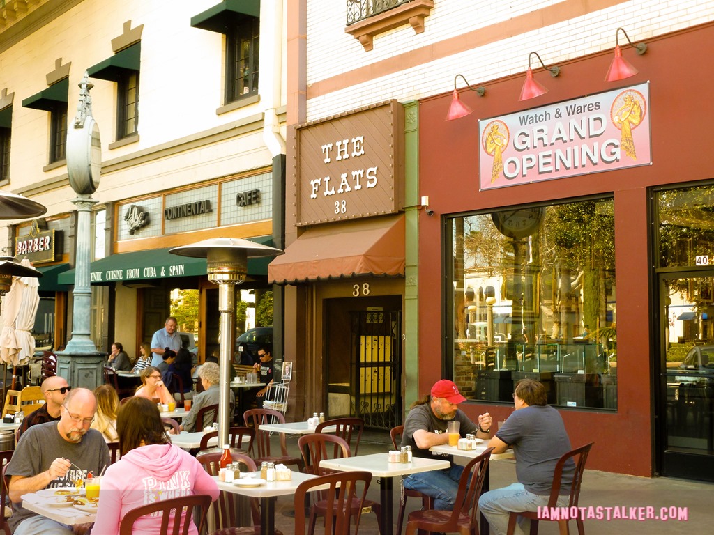 Old Towne Orange from Surviving Christmas-3