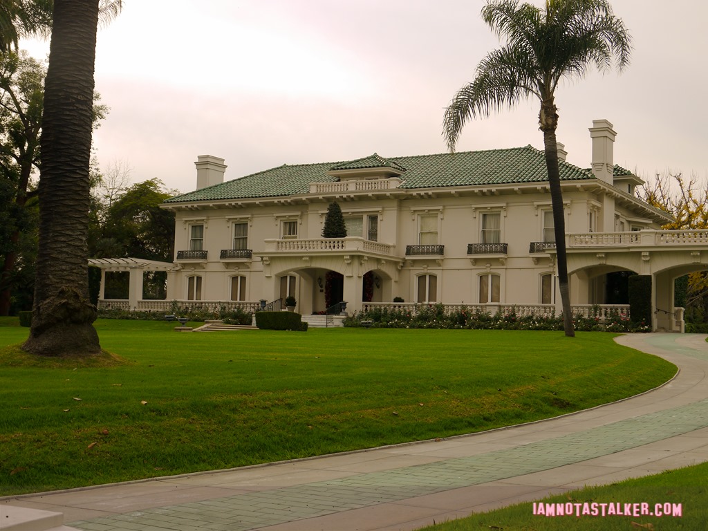Tournament of Roses House Pretty Little Liars-1