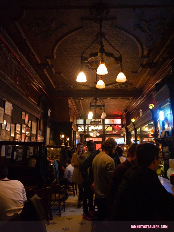 Old Town Bar from Sex and the City-21