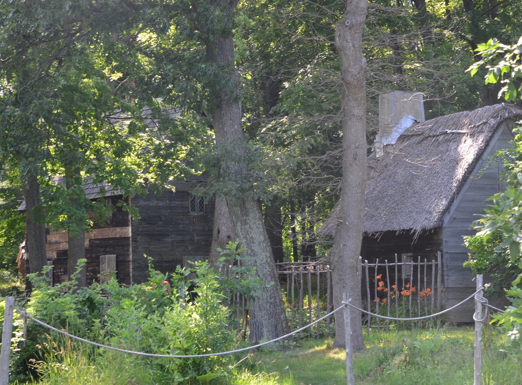 image035