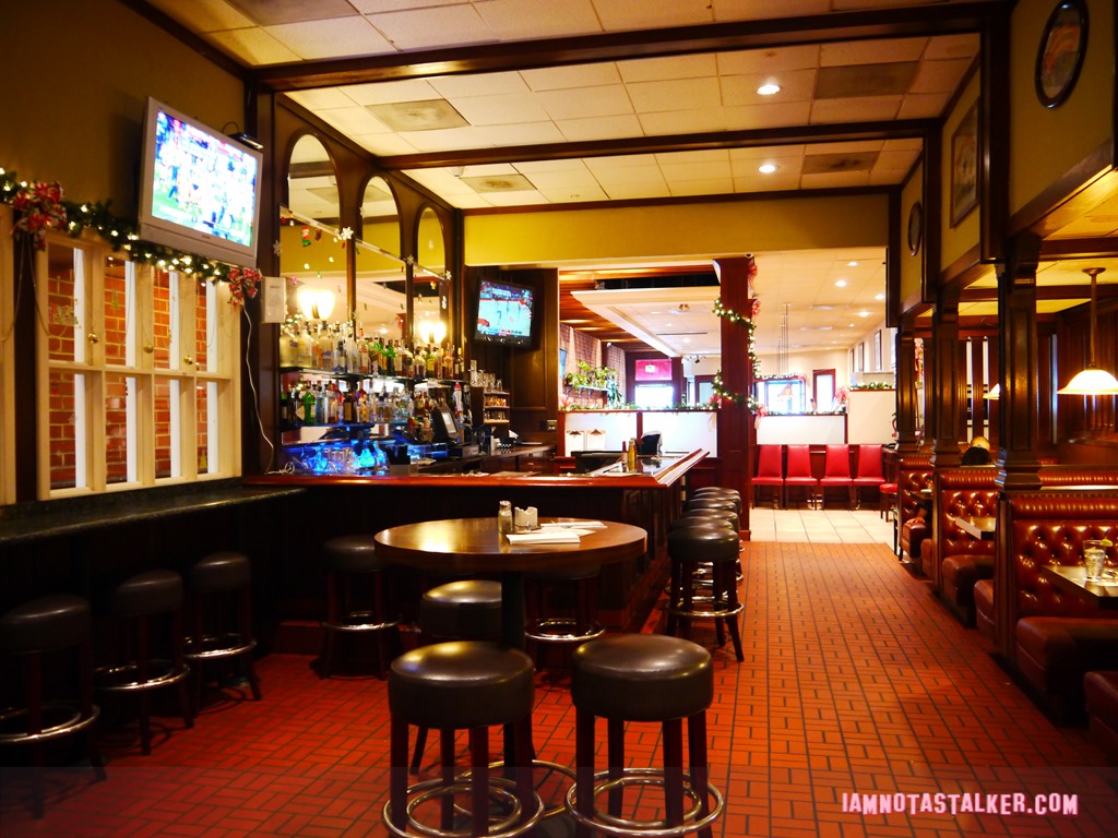 Du-Pars Restaurant and Bakery from Christmas with the Kranks-1190934