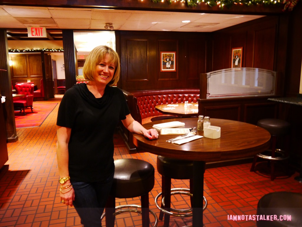 Du-par’s Restaurant and Bakery from “Christmas with the Kranks”