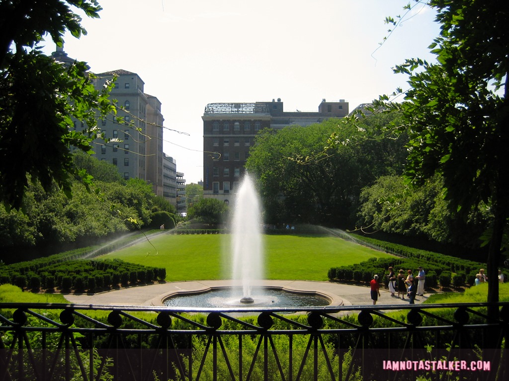 The Conservatory Garden from The Girl on the Train-1243