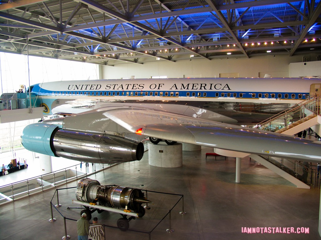 Ronald Reagan Presidential Library from Veep-2373