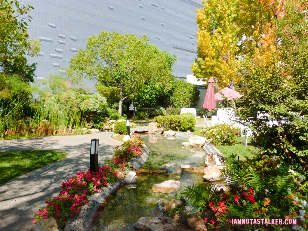 Kyoto Gardens from Her-1010170