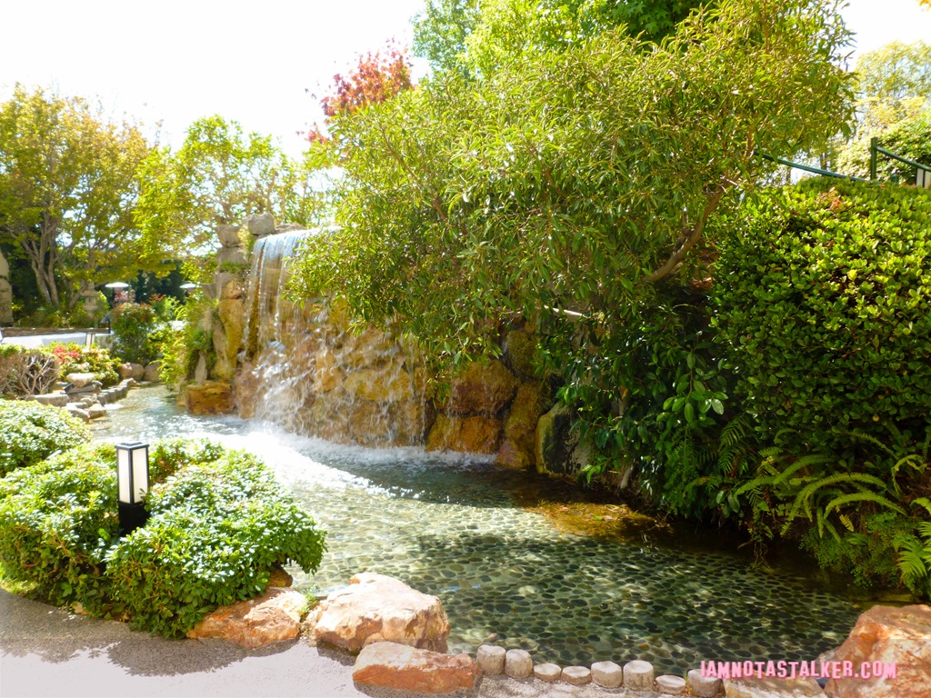 Kyoto Gardens from Her-1010159