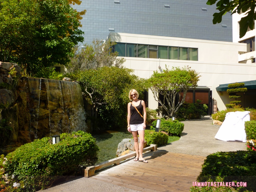 Kyoto Gardens from Her-1010180