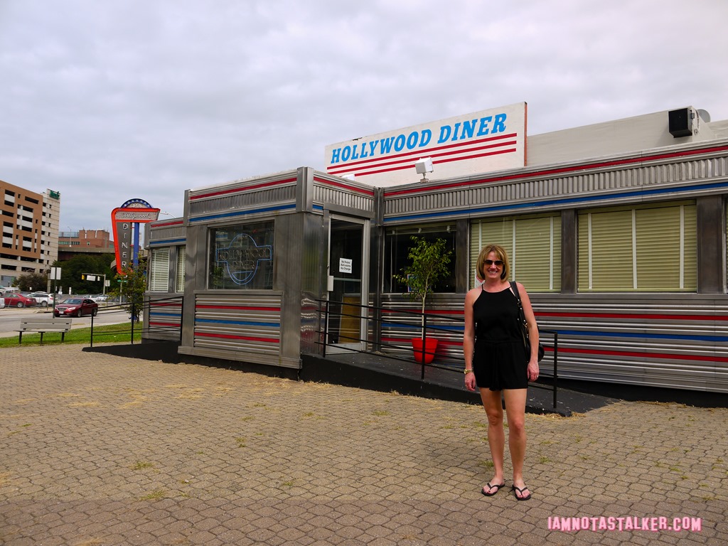 Hollywood Diner from “Sleepless in Seattle”