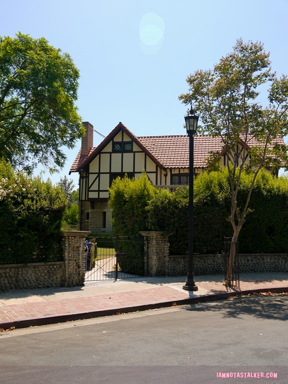The Lights Out House-1200097