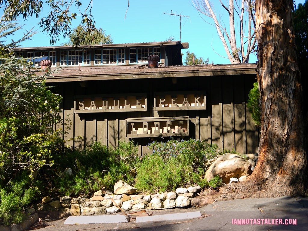 Saddle Peak Lodge from Bones-1020750