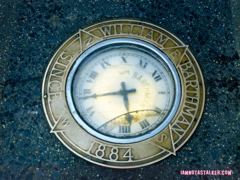 The New York Sidewalk Clock-1120543