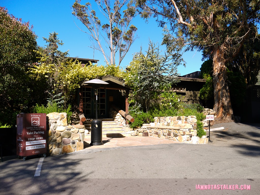 Saddle Peak Lodge from Bones-1020747
