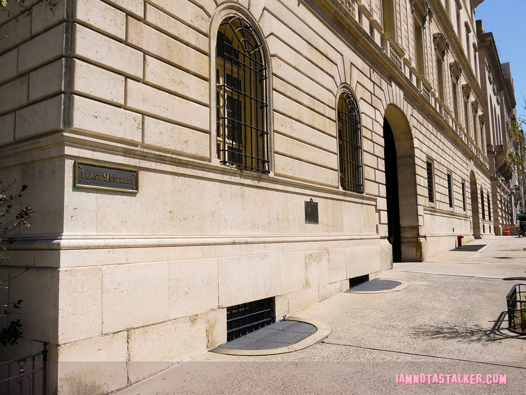 The A Perfect Murder Apartment Building-1140628