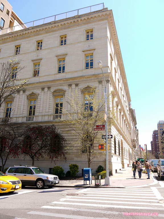 The A Perfect Murder Apartment Building-1140627
