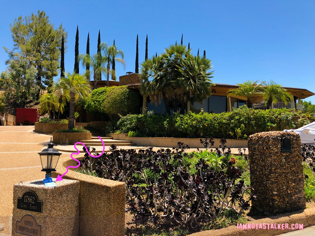 The American Woman House-0215