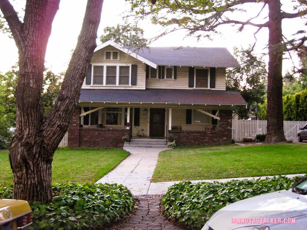 Noodles’ House from “A Star Is Born”